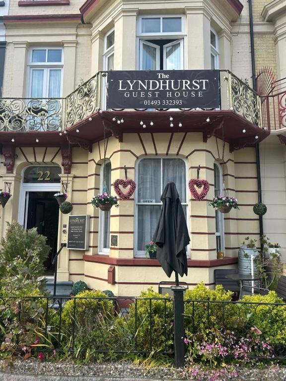 The Lyndhurst Guest House Great Yarmouth Esterno foto
